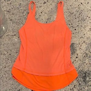 Lululemon tank 🍋🍋